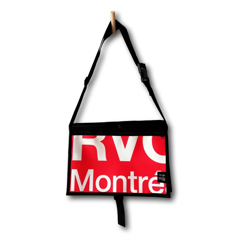 Sac à bandoulière format moyen rouge écriture blanche Montréal