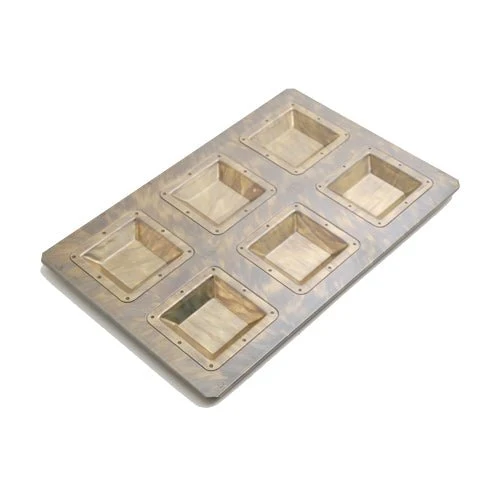 cuoca x CHIYODA Carre 6 Cavity Mold