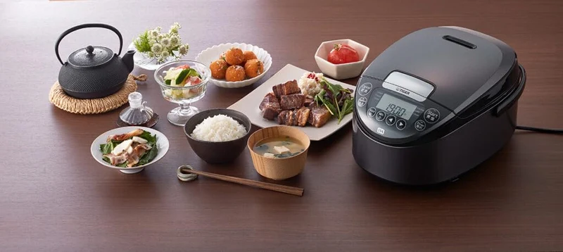 Tiger JPW-G18W Rice Cooker 220V (SE Plug) Made in Japan